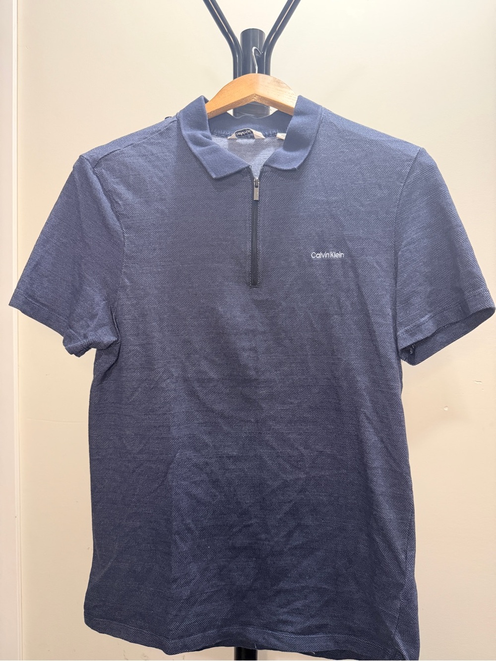 Calvin Klein Men's Navy Zip-Front Polo Shirt Sz Medium